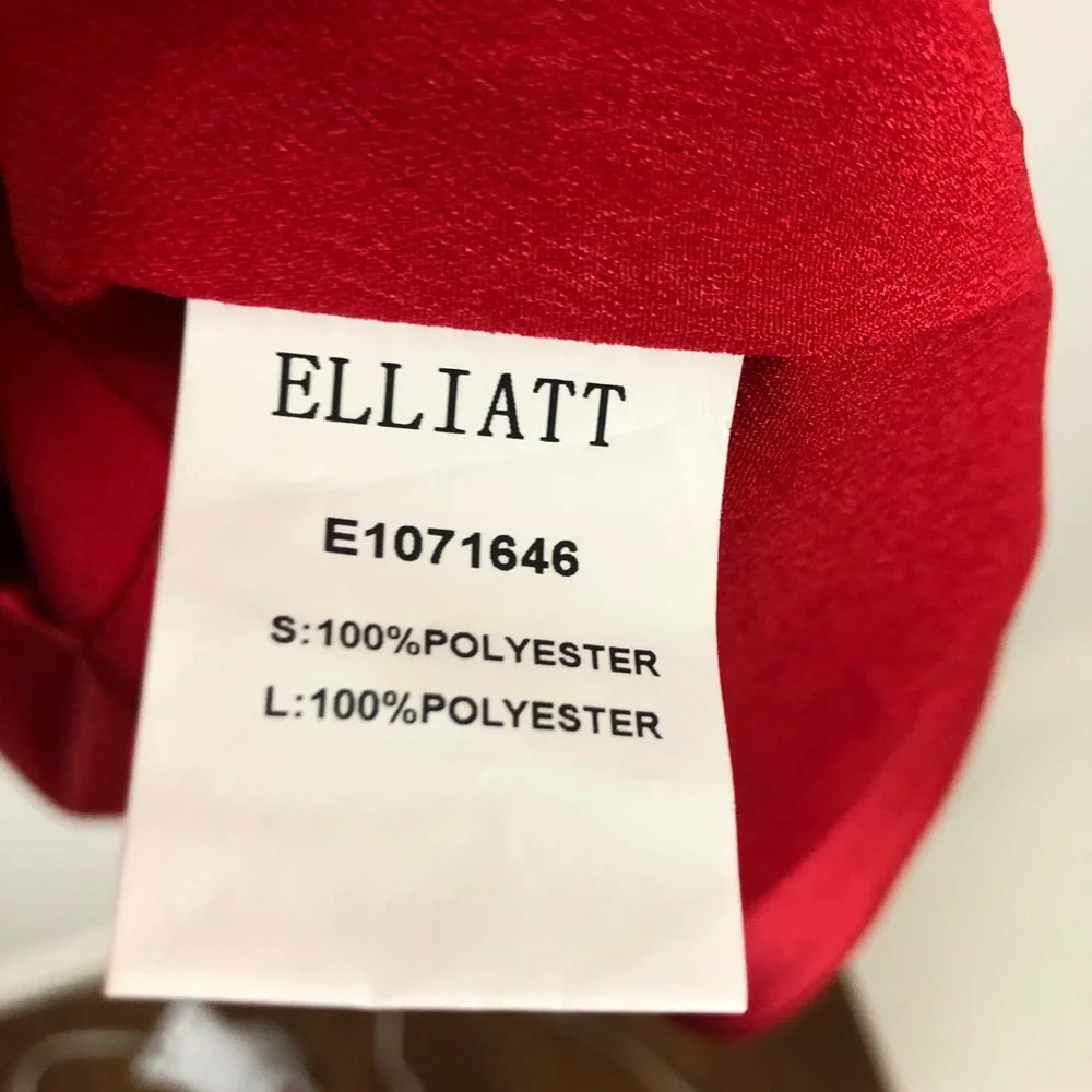 Elliatt Red Mini Dress - Picture 7 of 11